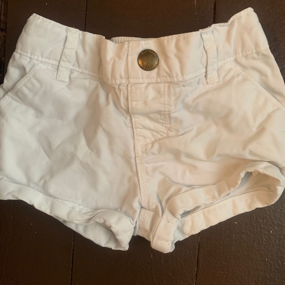 2 pair baby girl old navy shorts 12-18m - Picture 4 of 6